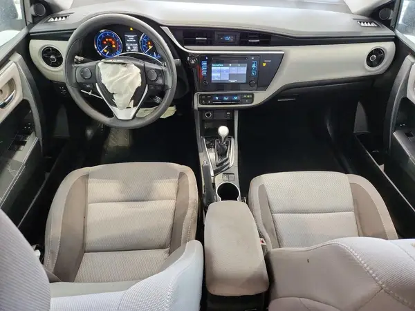 5YFBURHE3HP730875 2017 TOYOTA COROLLA - Image 8