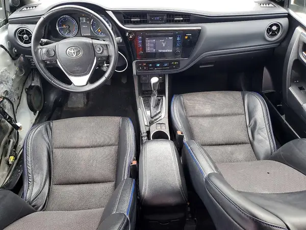 5YFBURHE3HP730908 2017 TOYOTA COROLLA - Image 8