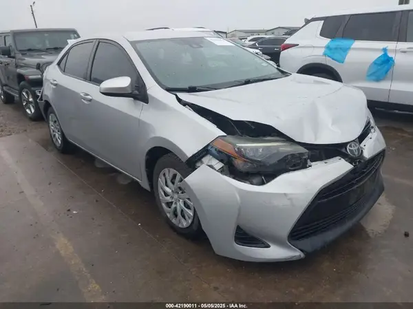 5YFBURHE3HP731119 2017 TOYOTA COROLLA - Image 1