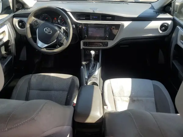 5YFBURHE3HP733047 2017 TOYOTA COROLLA - Image 8
