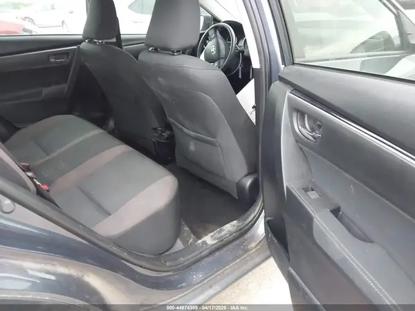 5YFBURHE3HP736577 2017 TOYOTA COROLLA - Image 8
