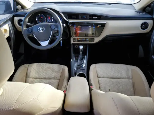 5YFBURHE3HP737728 2017 TOYOTA COROLLA - Image 8
