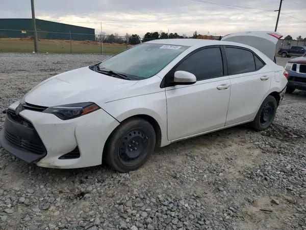 5YFBURHE3JP742353 2018 TOYOTA COROLLA - Image 1