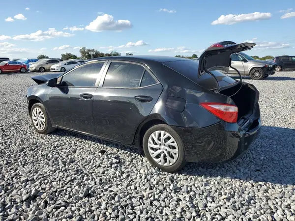5YFBURHE3JP742689 2018 TOYOTA COROLLA - Image 2