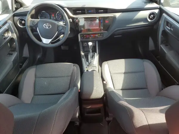 5YFBURHE3JP743311 2018 TOYOTA COROLLA - Image 8