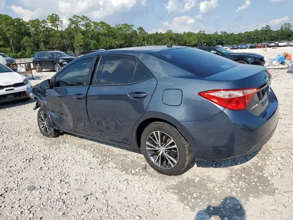 5YFBURHE3JP744779 2018 TOYOTA COROLLA - Image 2