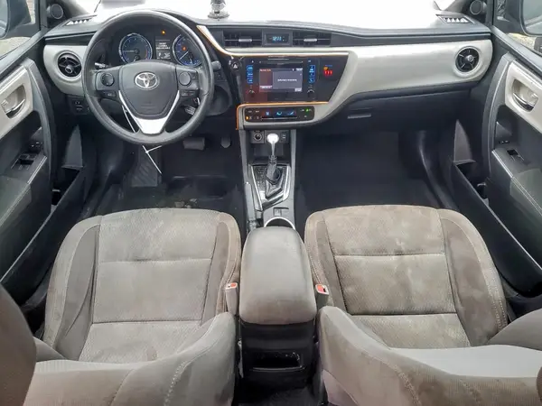5YFBURHE3JP745088 2018 TOYOTA COROLLA - Image 8