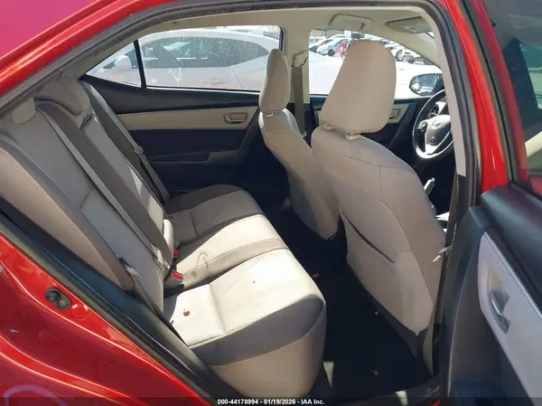 5YFBURHE3JP746208 2018 TOYOTA COROLLA - Image 8