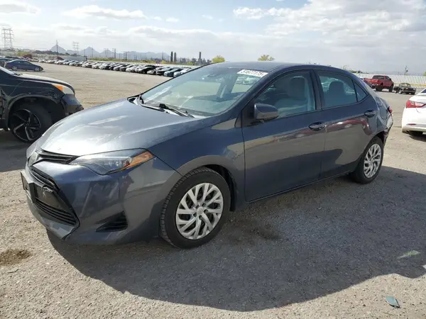 5YFBURHE3JP749299 2018 TOYOTA COROLLA - Image 1