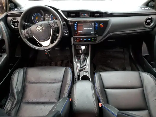 5YFBURHE3JP749934 2018 TOYOTA COROLLA - Image 8