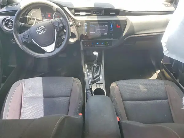 5YFBURHE3JP756267 2018 TOYOTA COROLLA - Image 8