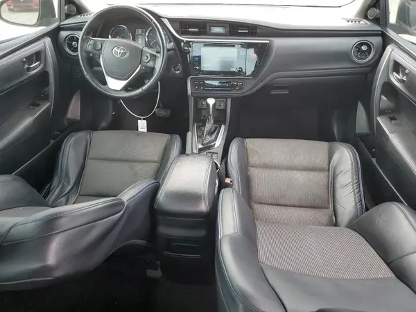5YFBURHE3JP760142 2018 TOYOTA COROLLA - Image 8