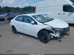 5YFBURHE3JP768015 2018 TOYOTA COROLLA