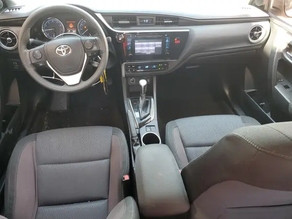 5YFBURHE3JP771383 2018 TOYOTA COROLLA - Image 8