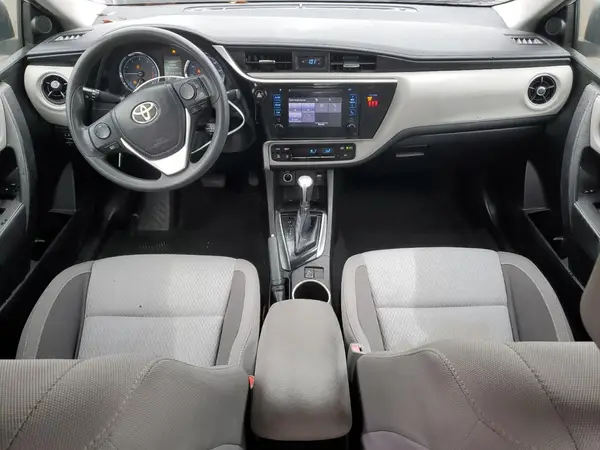 5YFBURHE3JP780794 2018 TOYOTA COROLLA - Image 8