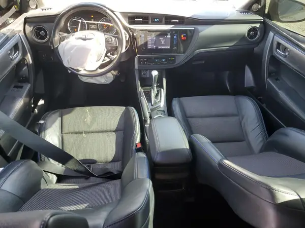 5YFBURHE3JP783677 2018 TOYOTA COROLLA - Image 8
