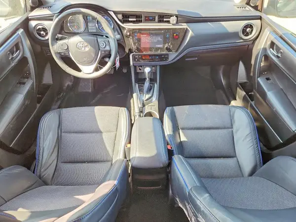 5YFBURHE3JP790628 2018 TOYOTA COROLLA - Image 8