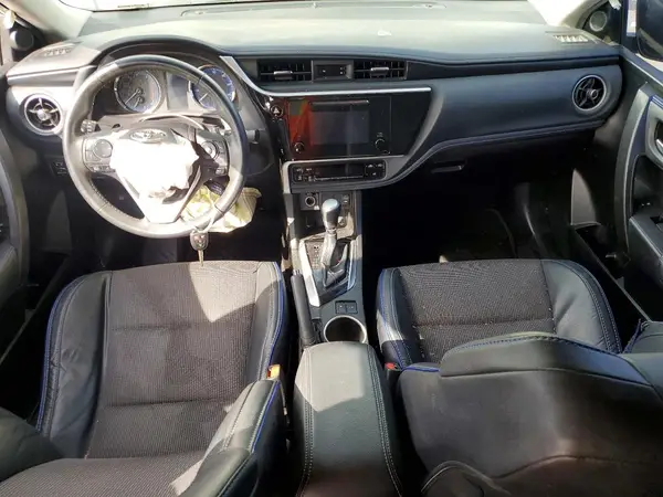 5YFBURHE3JP790810 2018 TOYOTA COROLLA - Image 8