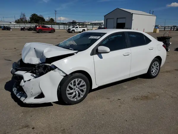 5YFBURHE3JP793707 2018 TOYOTA COROLLA - Image 1
