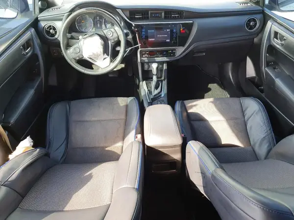 5YFBURHE3JP793819 2018 TOYOTA COROLLA - Image 8