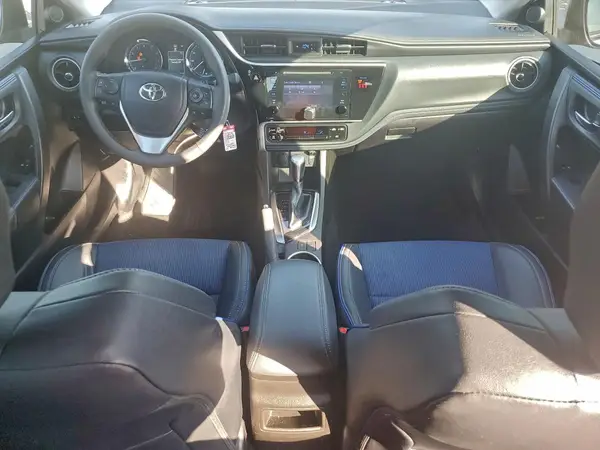 5YFBURHE3JP799572 2018 TOYOTA COROLLA - Image 8