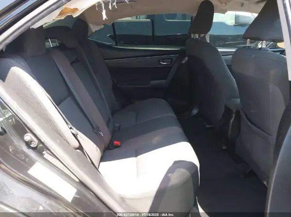 5YFBURHE3JP802812 2018 TOYOTA COROLLA - Image 8