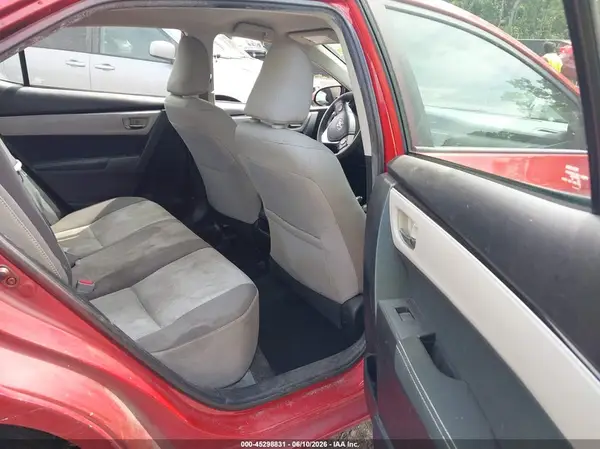 5YFBURHE3JP802924 2018 TOYOTA COROLLA - Image 8