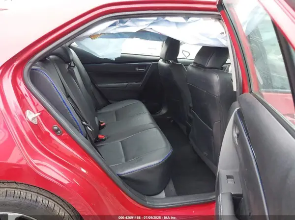 5YFBURHE3JP803443 2018 TOYOTA COROLLA - Image 8