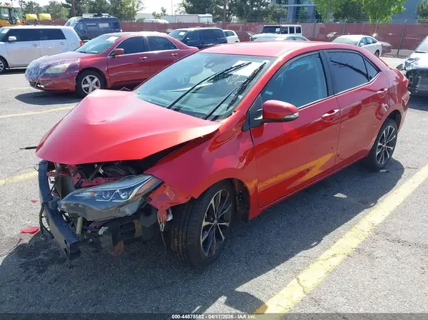 5YFBURHE3JP803720 2018 TOYOTA COROLLA - Image 2