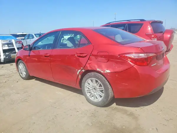 5YFBURHE3JP804351 2018 TOYOTA COROLLA - Image 2
