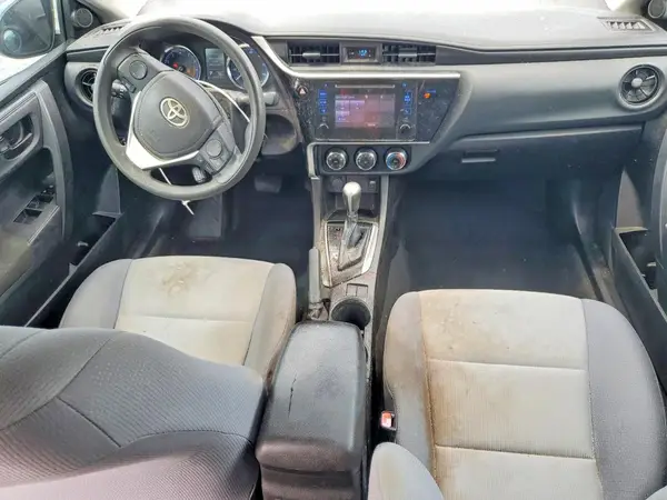 5YFBURHE3JP806021 2018 TOYOTA COROLLA - Image 8