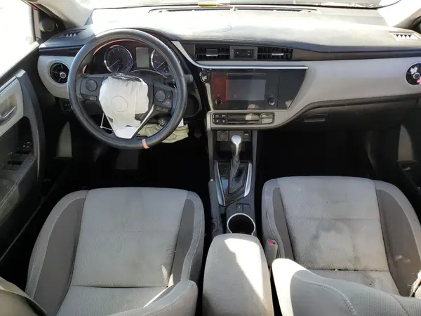 5YFBURHE3JP806522 2018 TOYOTA COROLLA - Image 8