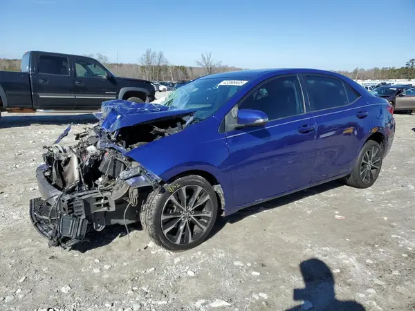 5YFBURHE3JP807802 2018 TOYOTA COROLLA - Image 1