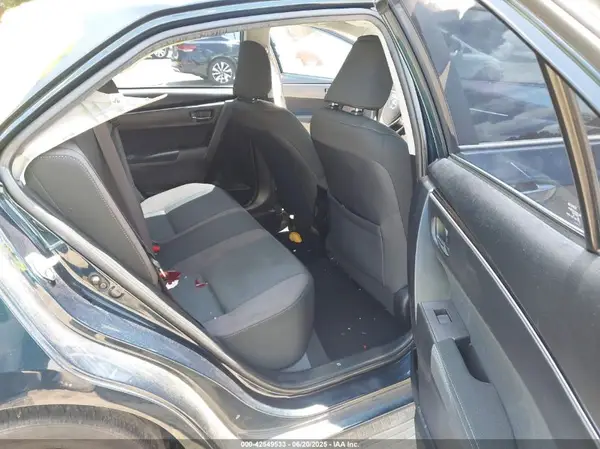 5YFBURHE3JP808397 2018 TOYOTA COROLLA - Image 8
