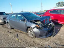5YFBURHE3JP822557 2018 TOYOTA COROLLA