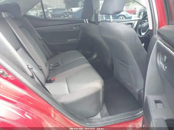 5YFBURHE3JP827435 2018 TOYOTA COROLLA - Image 8