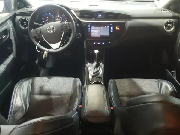 5YFBURHE3JP831713 2018 TOYOTA COROLLA - Image 8