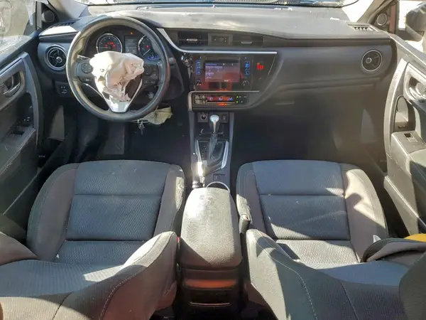 5YFBURHE3JP834322 2018 TOYOTA COROLLA - Image 8