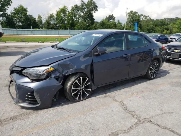 5YFBURHE3JP834529 2018 TOYOTA COROLLA - Image 1