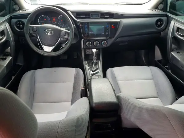 5YFBURHE3JP836216 2018 TOYOTA COROLLA - Image 8