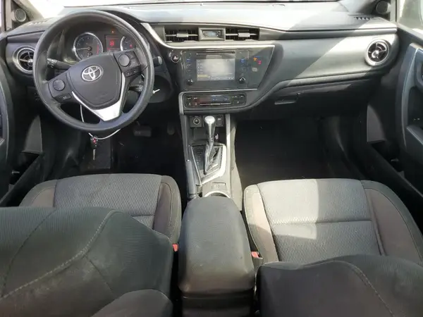 5YFBURHE3JP838175 2018 TOYOTA COROLLA - Image 8
