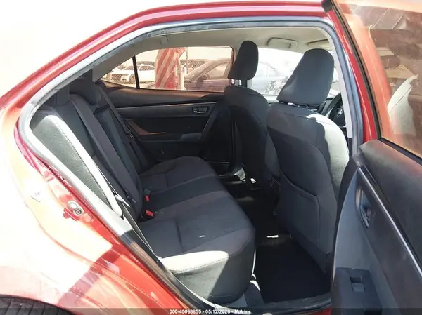 5YFBURHE3JP838189 2018 TOYOTA COROLLA - Image 8