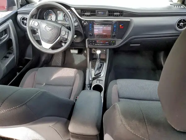 5YFBURHE3JP842260 2018 TOYOTA COROLLA - Image 8