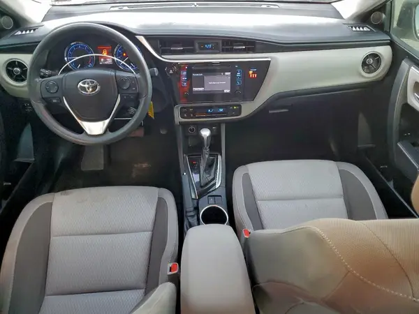 5YFBURHE3JP844705 2018 TOYOTA COROLLA - Image 8