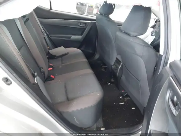 5YFBURHE3JP846891 2018 TOYOTA COROLLA - Image 8