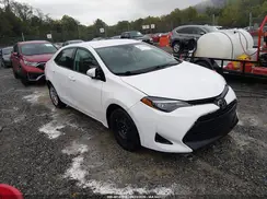 5YFBURHE3JP846907 2018 TOYOTA COROLLA