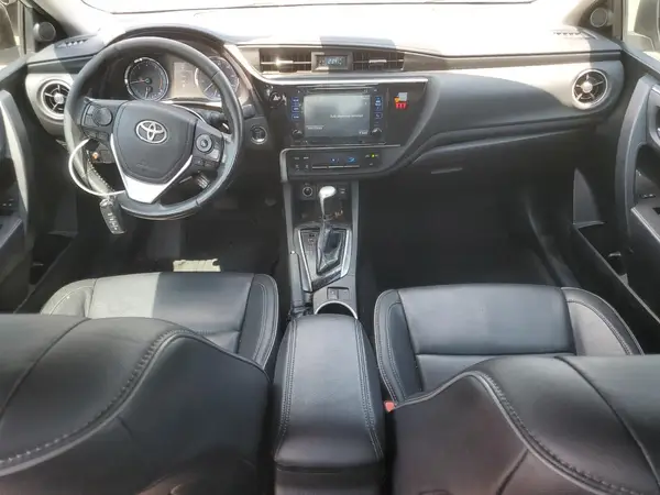5YFBURHE3JP849404 2018 TOYOTA COROLLA - Image 8