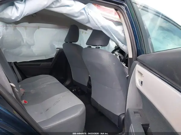 5YFBURHE3JP849645 2018 TOYOTA COROLLA - Image 8