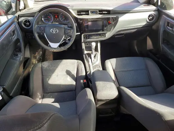 5YFBURHE3JP853081 2018 TOYOTA COROLLA - Image 8