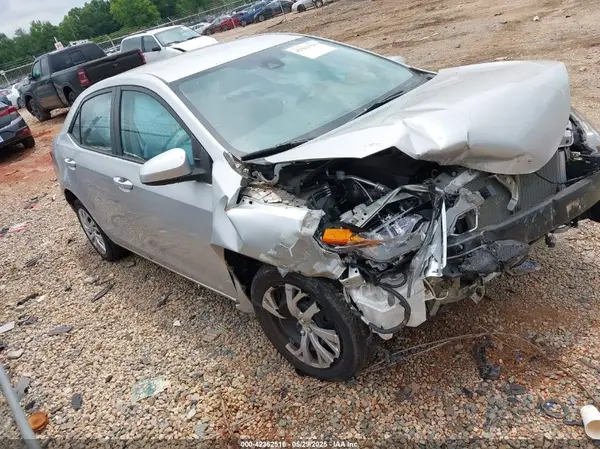 5YFBURHE3KP857584 2019 TOYOTA COROLLA - Image 1